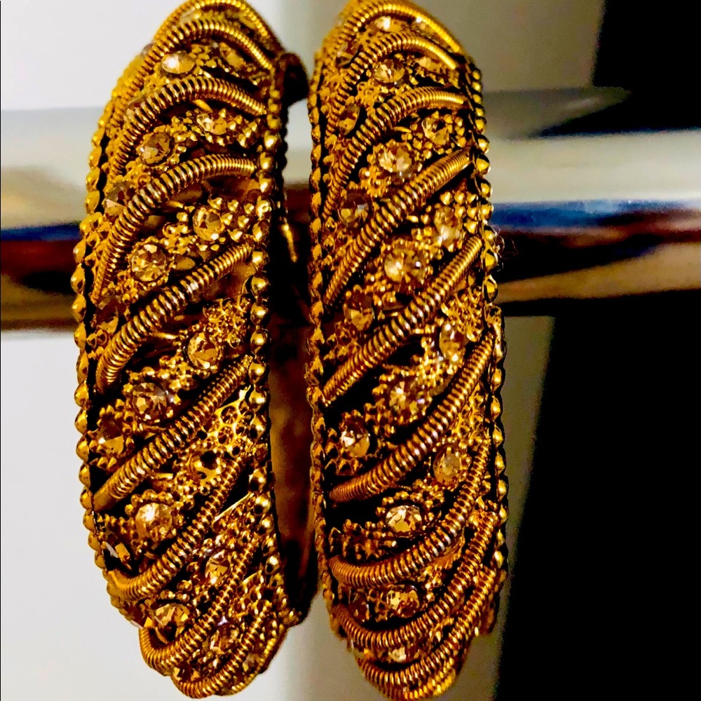 Lac bangles pair